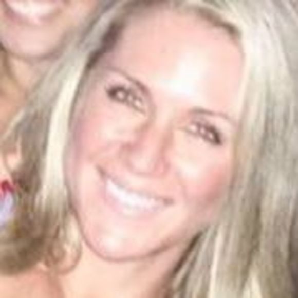 Meet your Posher, Jennifer - Picture 1 of 1